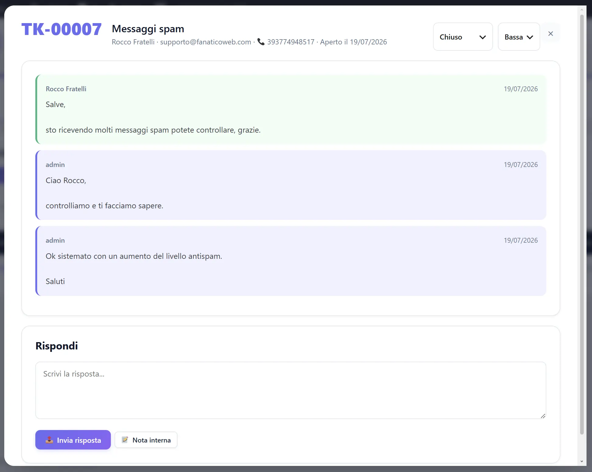 Dettaglio ticket di Fanatico Suite con conversazione cliente e amministratore, risposta e nota interna